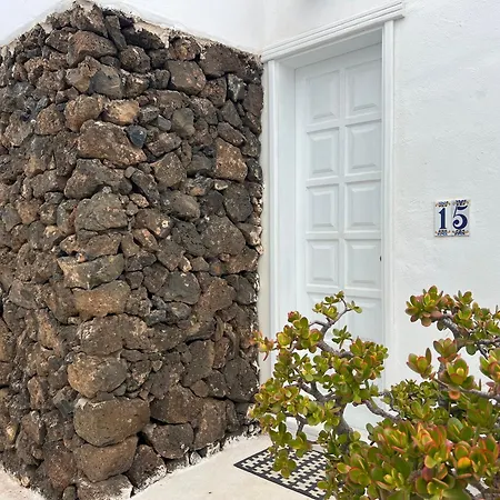 Oasis En Lanzarote בית נופש קוסטה טגוויסה